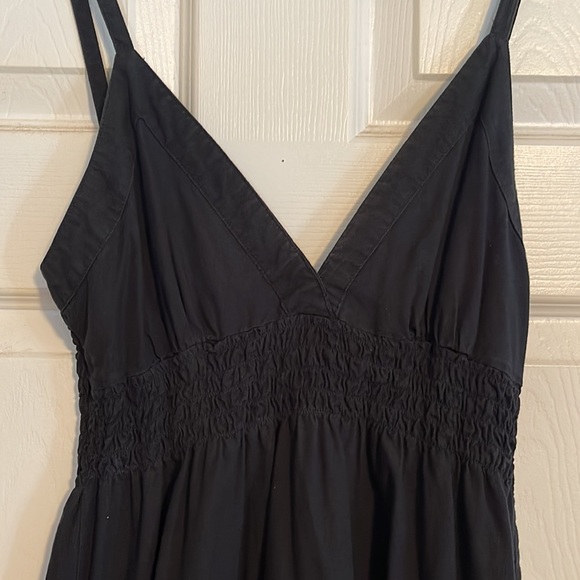 Little black dress - Picture 2 of 5